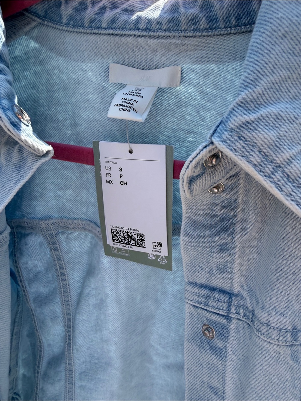 H&M Light Blue Denim Jacket - Picture 2 of 4